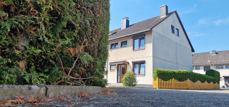 Reihenhaus Salzgitter Ortschaft Südost - 5 Zimmer, 142 m&sup2;, 280.000&euro; | Angebot:26995307