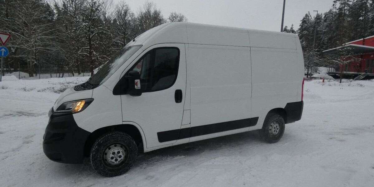 Peugeot Boxer 136.000 km 12.400 &euro; Waldsassen 95652