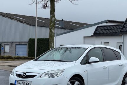 Opel Astra 127.473 km 5.690 &euro; Jülich 52428