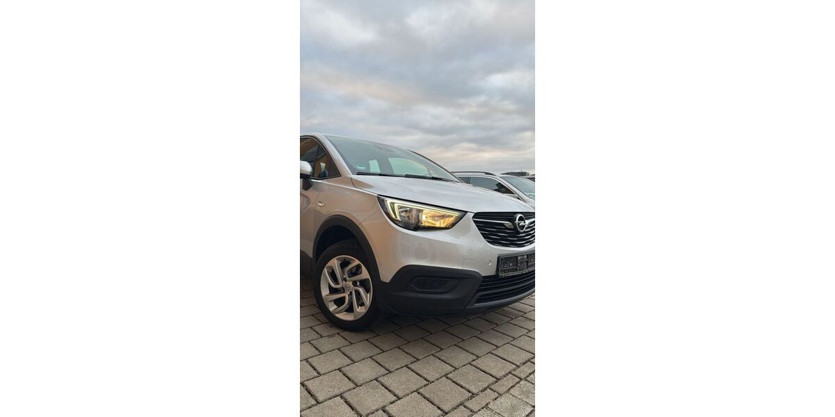 Opel Crossland (X) 53.000 km 11.500 &euro; Alling 82239