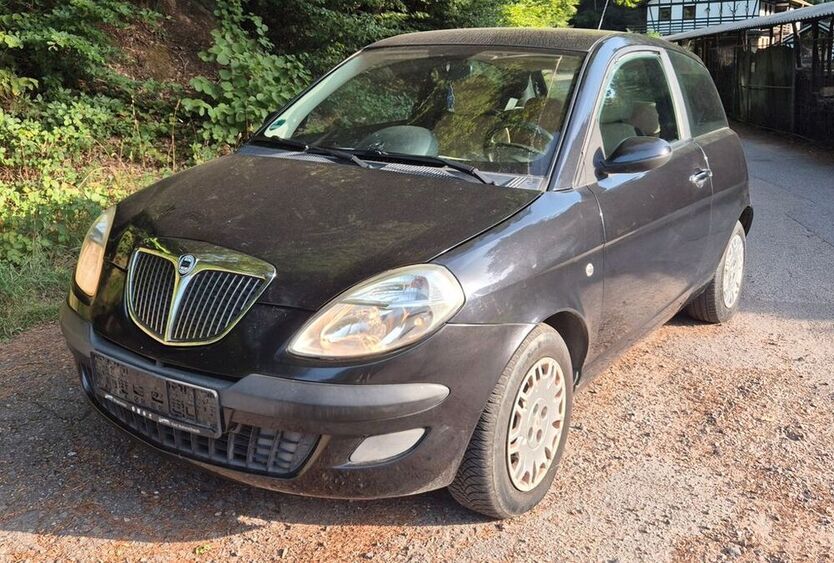 Ypsilon