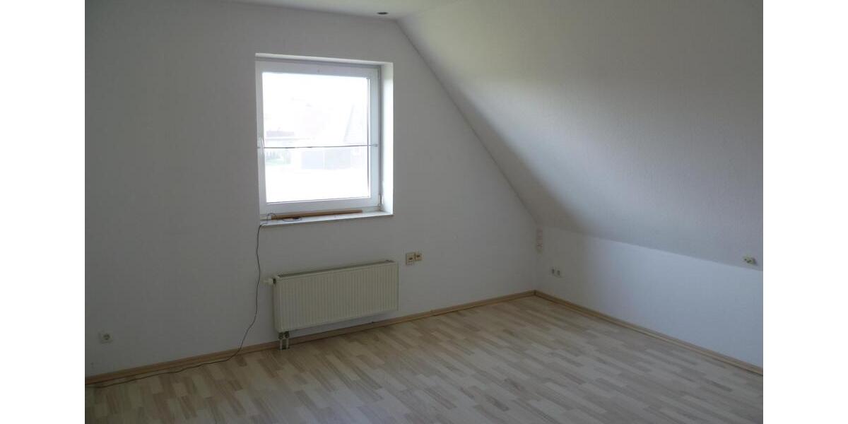 Einfamilienhaus Brunsbüttel - 4 Zimmer, 121 m&sup2;, 1.250&euro; | Angebot:26153296