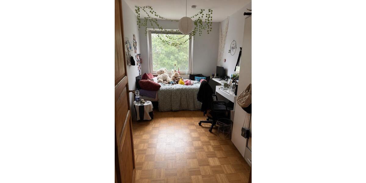 Etagenwohnung Bonn Hardtberg - 5 Zimmer, 100 m&sup2;, 299.000&euro; | Angebot:27112055