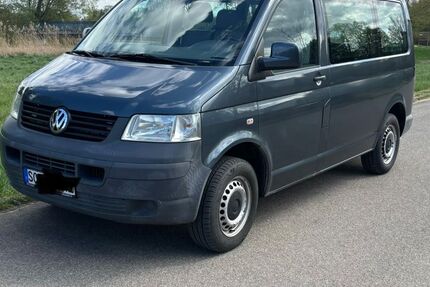 VW T5 Transporter 228.500 km 7.999 &euro; Schrobenhausen 86529