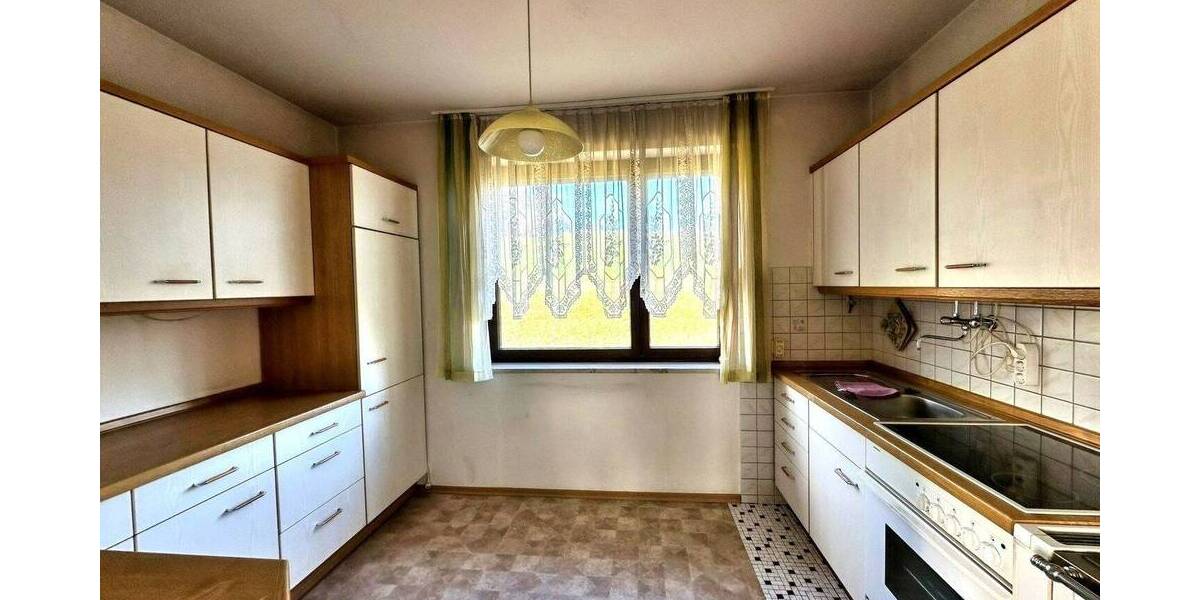 Einfamilienhaus Schorndorf Knöbling - 6 Zimmer, 142 m&sup2;, 299.000&euro; | Angebot:25687339
