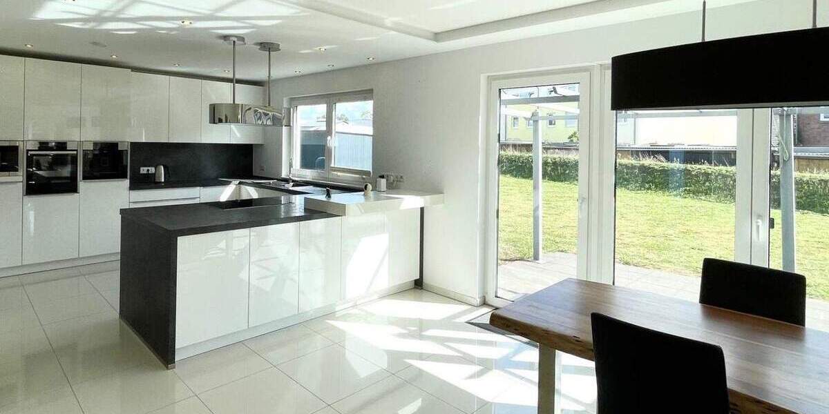 Einfamilienhaus Glinde - 7 Zimmer, 225 m&sup2;, 895.000&euro; | Angebot:25700802