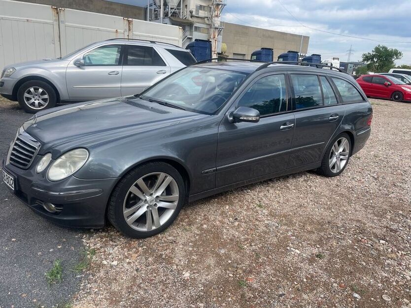E 220