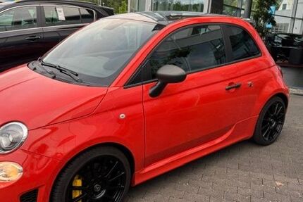 Abarth 695 31.000 km 28.690 &euro; Giessen 35394