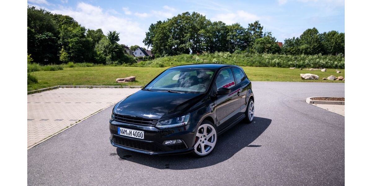 VW Polo 129.000 km 11.400 &euro; Neukloster 23992