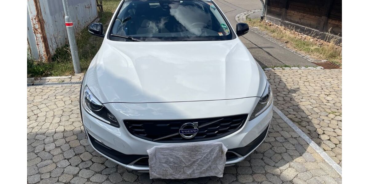 Volvo V60 Cross Country 150.000 km 15.000 &euro; Bräunlingen 78199