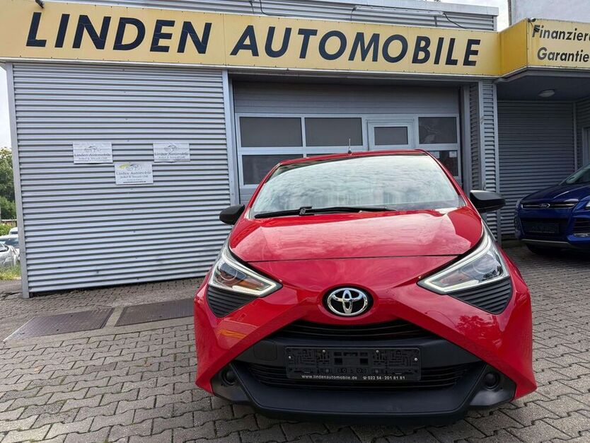 Aygo (X)