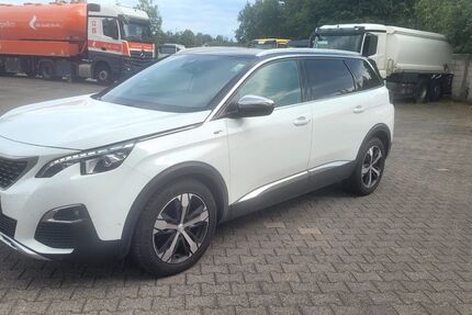 Peugeot 5008 262.000 km 12.851 &euro; Seligenstadt 63500