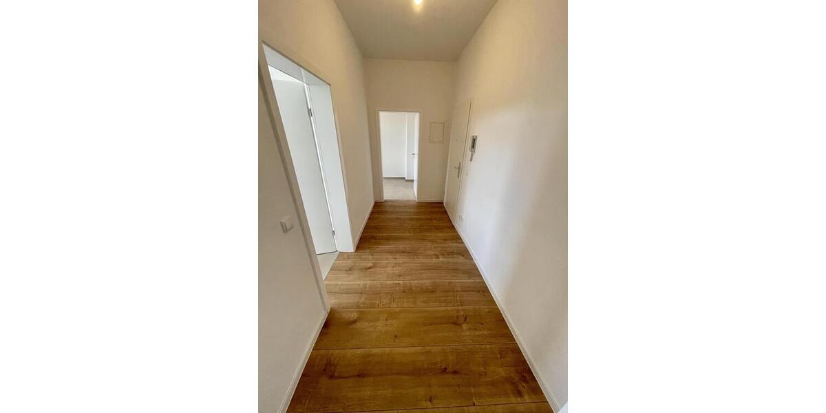 Modernisierte, helle 2 Zimmer Wohnung mit modernem Badezimmer! - Etagenwohnung Gera Ostviertel | Angebot:27370583