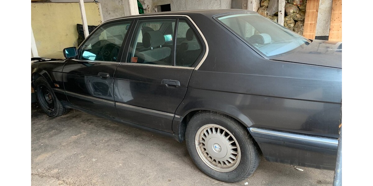 BMW 730 250.000 km 3.900 &euro; Landscheid 54526