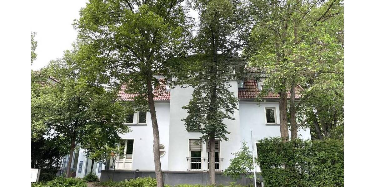 Büro Praxis mit praktischem Grundriss in guter Lage von Klotzsche! 2 zimmer