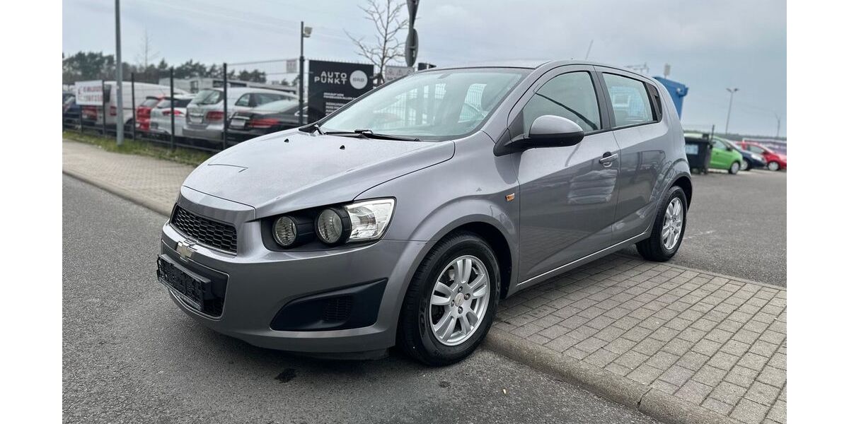 Chevrolet Aveo 88.081 km 4.390 &euro; Wildau 15745