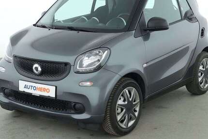 Smart forTwo 49.726 km 9.320 &euro; Hamburg 22529
