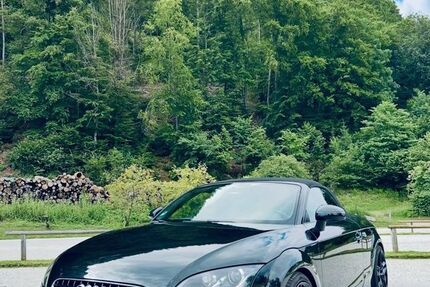 Audi TT 210.000 km 9.990 &euro; rosenheim 83022