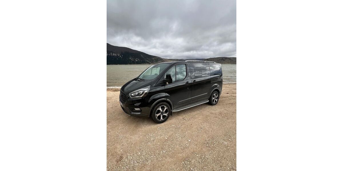 Ford Tourneo Custom 59.800 km 33.900 &euro; Germering 82110