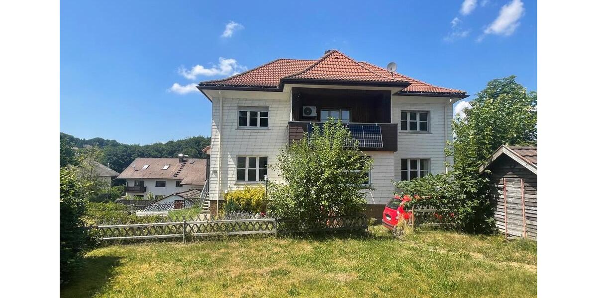 Villa Rickenbach - 10 Zimmer, 250 m&sup2;, 455.000&euro; | Angebot:23620170