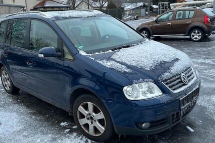 VW Touran 260.000 km 1.200 &euro; Oranienburg bei Berlin 16515