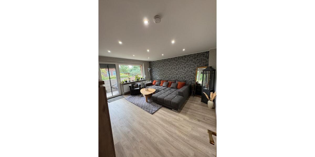 Hochparterre Lägerdorf - 3 Zimmer, 76 m&sup2;, 159.500&euro; | Angebot:27163161