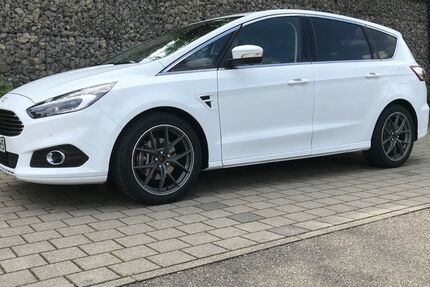 Ford S-Max 118.000 km 13.900 &euro; Heutensbach 71573