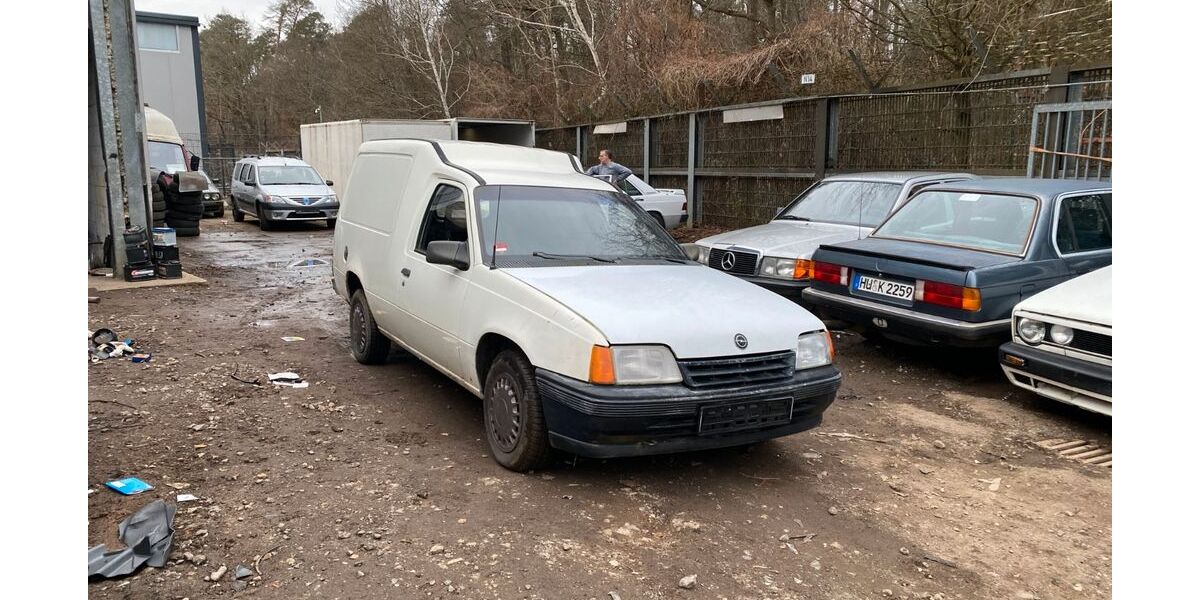 Opel Kadett 165.000 km 4.000 &euro; Hanau 63457