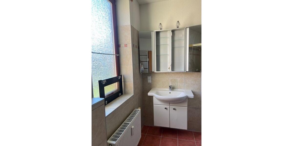 Etagenwohnung Lehre - 2 Zimmer, 69 m&sup2;, 600&euro; | Angebot:26249605
