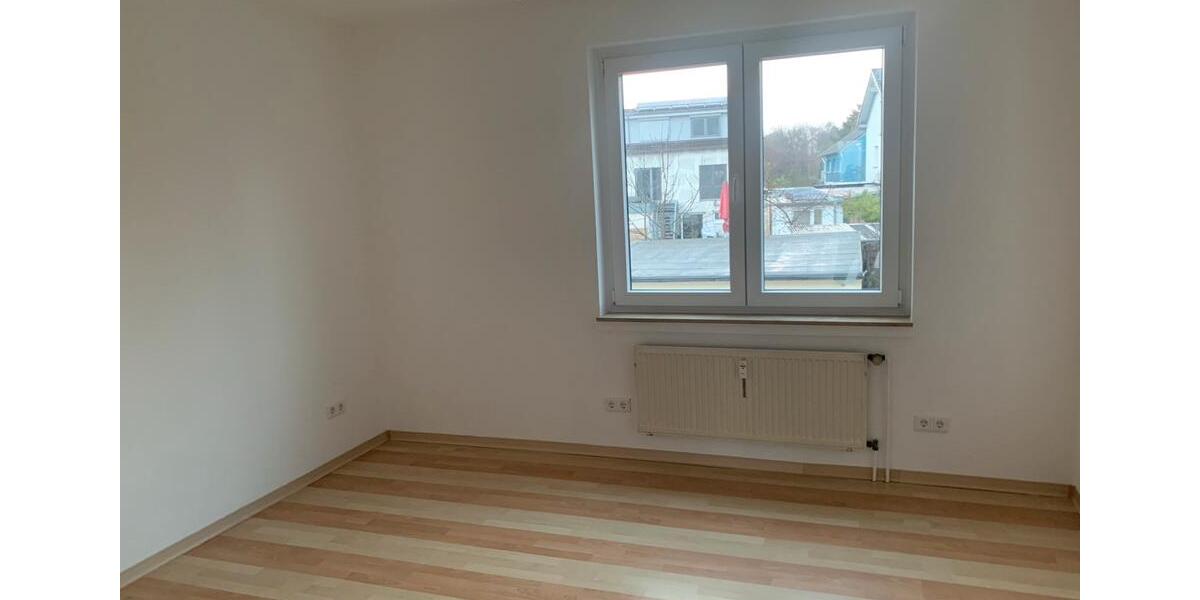 Etagenwohnung Haan - 2 Zimmer, 60 m&sup2;, 680&euro; | Angebot:25404197