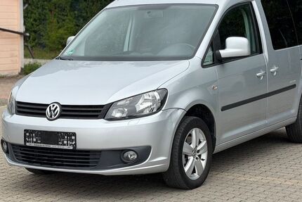 VW Caddy 172.000 km 8.900 &euro; Windhausen 37539