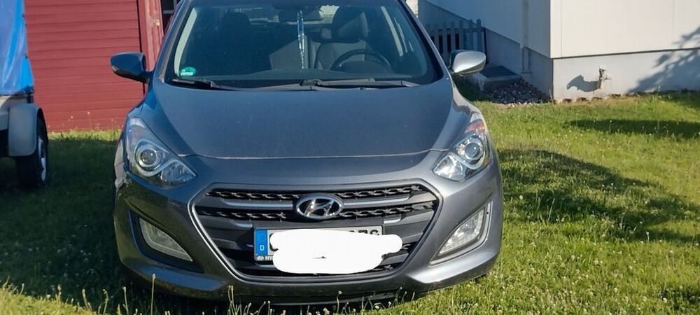 i30
