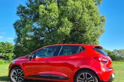Renault Clio 103.000 km 6.000 &euro; Zeitlarn 93197