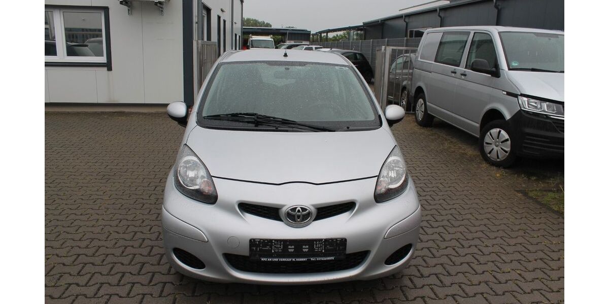 Toyota Aygo (X) 146.230 km 1.950 &euro; Euskirchen 53879