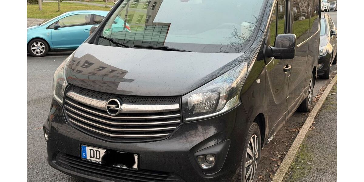 Opel Vivaro 205.384 km 11.500 &euro; Dresden 01257