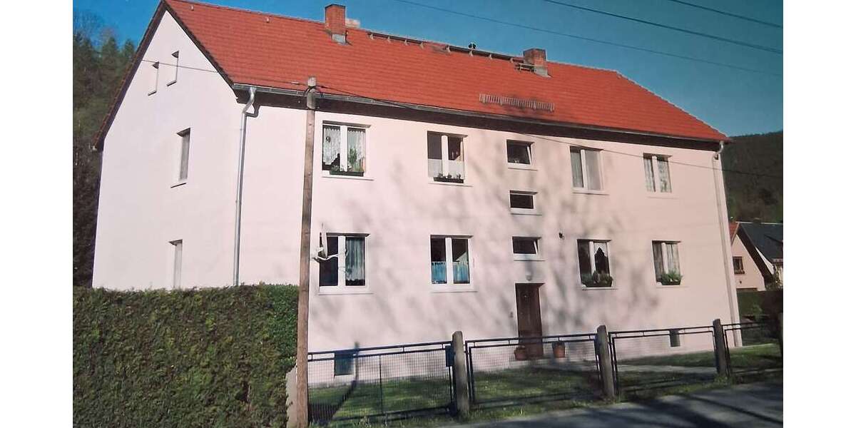 Etagenwohnung Saalfeld - 3 Zimmer, 65 m&sup2;, 385&euro; | Angebot:26976686