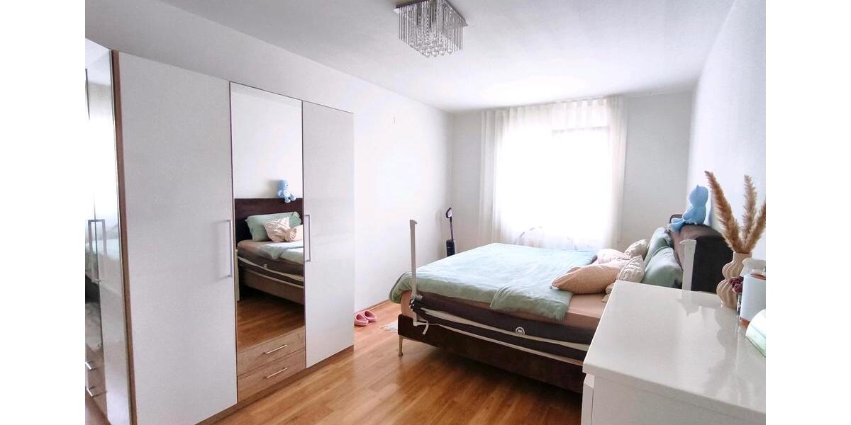 Erdgeschoßwohnung Herzogenaurach - 3 Zimmer, 76 m&sup2;, 720&euro; | Angebot:25379392