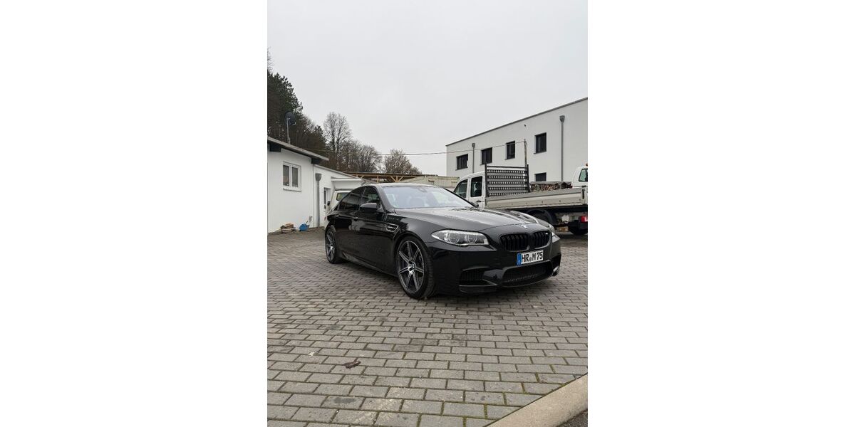 BMW M5 166.000 km 34.999 &euro; Spangenberg 34286