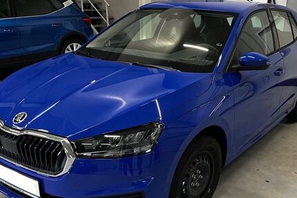 Skoda Fabia 12.500 km 14.990 &euro; Zellingen 97225