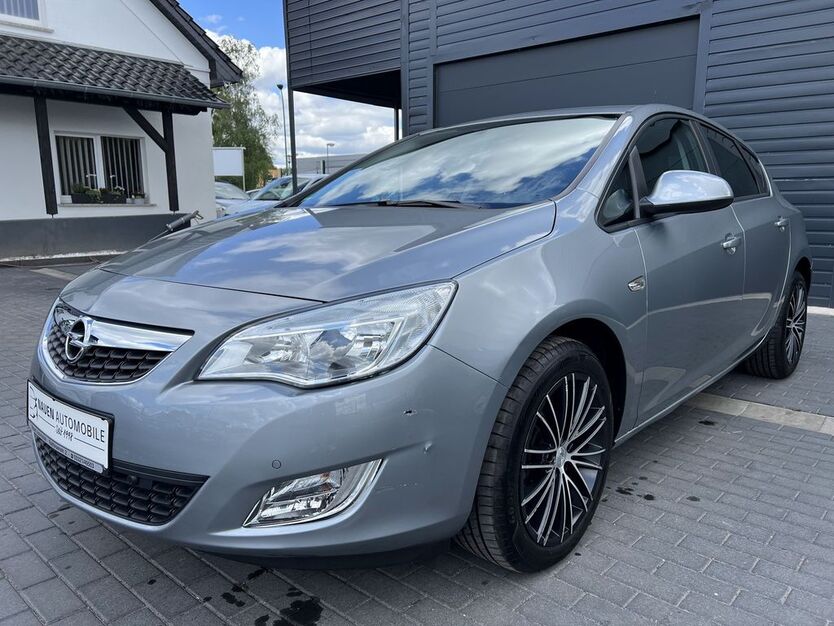 Opel Astra 73.000 km 9.470 € Nauen 14641
