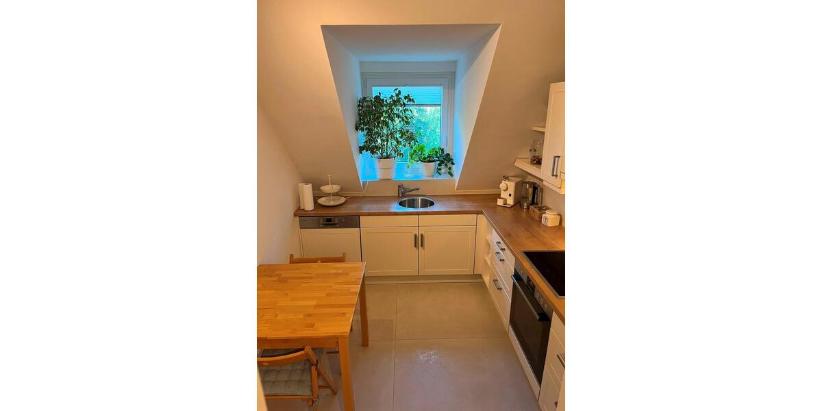 Dachgeschoßwohnung Pinneberg - 2 Zimmer, 72 m&sup2;, 274.500&euro; | Angebot:27163158