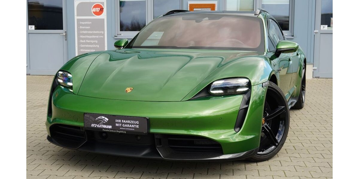 Porsche Taycan 14.800 km 105.000 &euro; Lastrup 49688