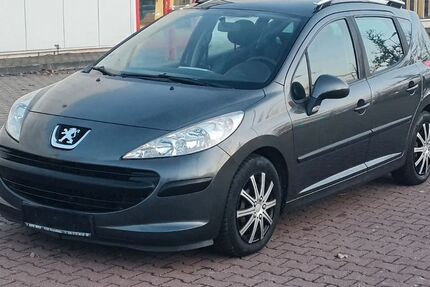 Peugeot 207 150.000 km 3.500 &euro; Halle 06112