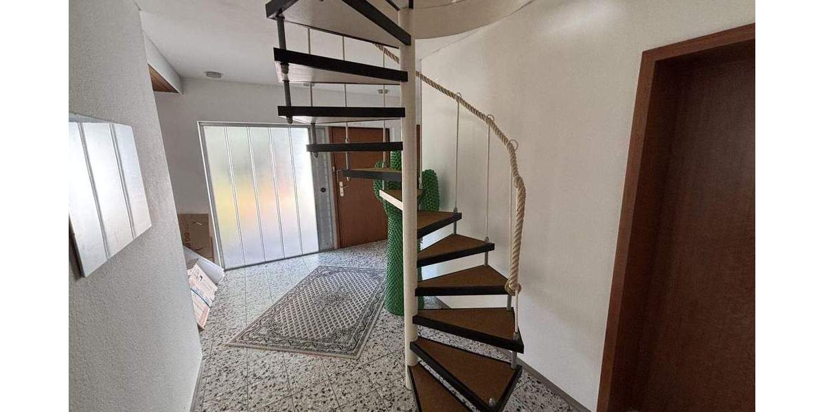 Einfamilienhaus Ronnenberg Weetzen - 7 Zimmer, 216 m&sup2;, 249.000&euro; | Angebot:25204252