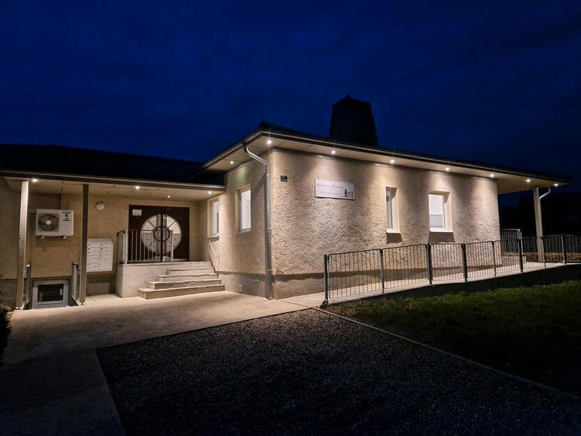 MehrfamilienhausGemeinschaftswährung Rollstuhlgerecht Startup zimmer