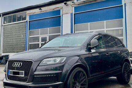 Audi Q7 240.000 km 12.799 &euro; Gauting 82131