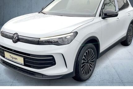 VW Tiguan 1.500 km 44.480 &euro; Siegen 57076