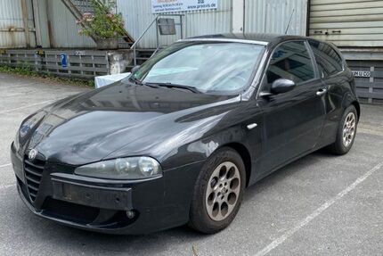 Alfa Romeo 147 258.067 km 1.500 &euro; Iserlohn 58644