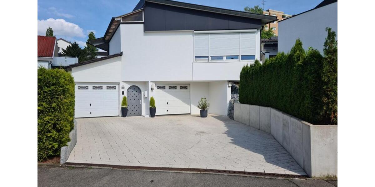 Exklusives Einfamilienhaus in Toplage *provisionsfrei * 5.5 zimmer