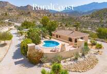 Haus zum Kaufen in Jijona - Xixona 395.000 € 100 m²